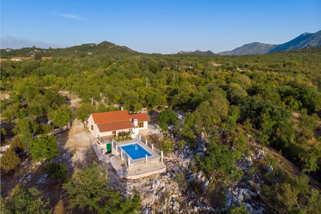 Villa Menalo Neum Buitenkant foto